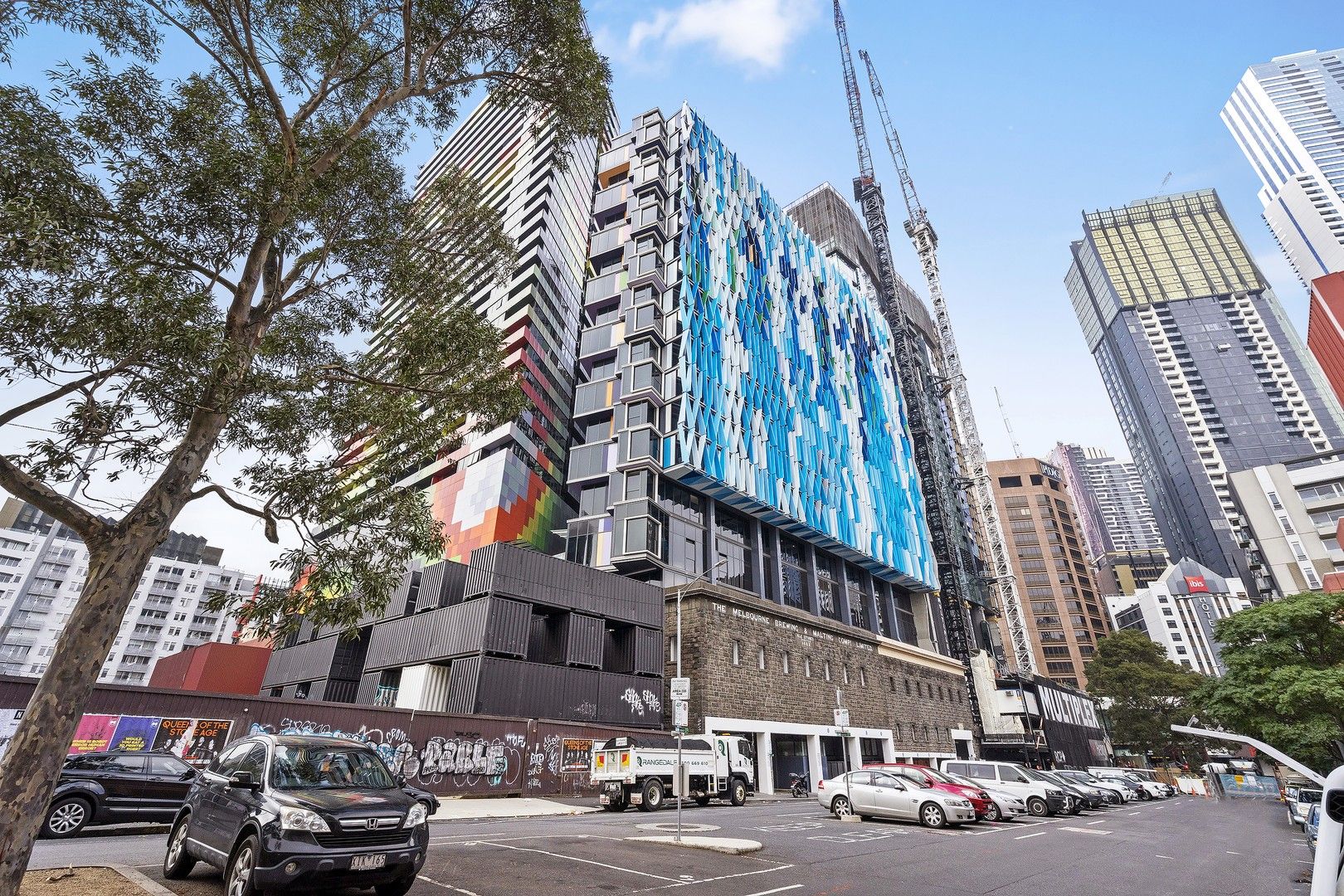 2 bedrooms Apartment / Unit / Flat in 604/28 Bouverie Street CARLTON VIC, 3053