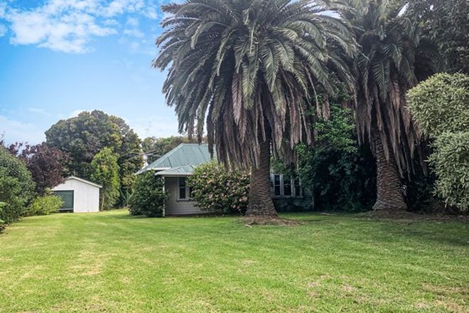 Picture of 16 Anderson Street, NEWHAVEN VIC 3925