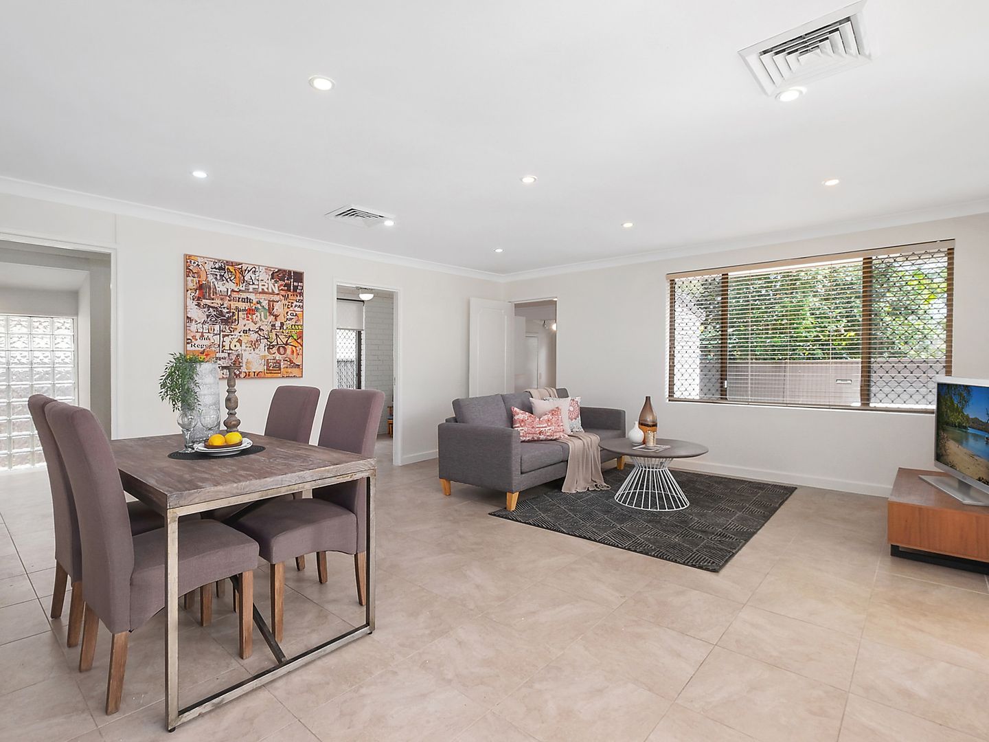 78 Valentia Avenue, Lugarno NSW 2210, Image 2