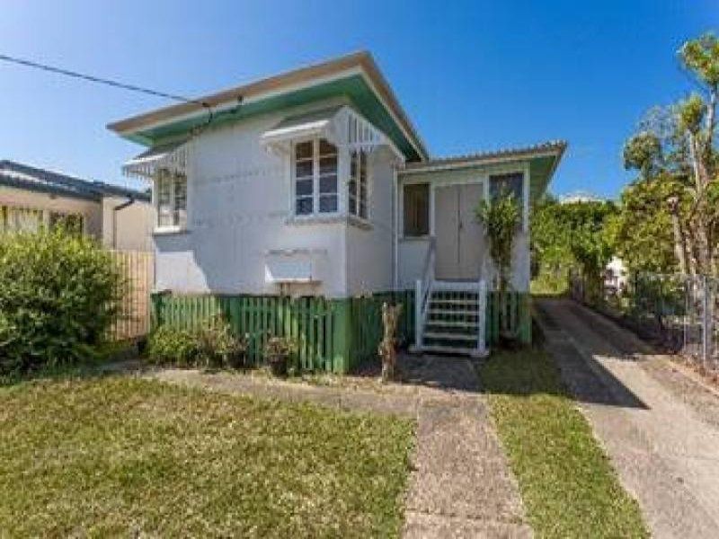 20 Bailey Street, Woody Point QLD 4019, Image 0