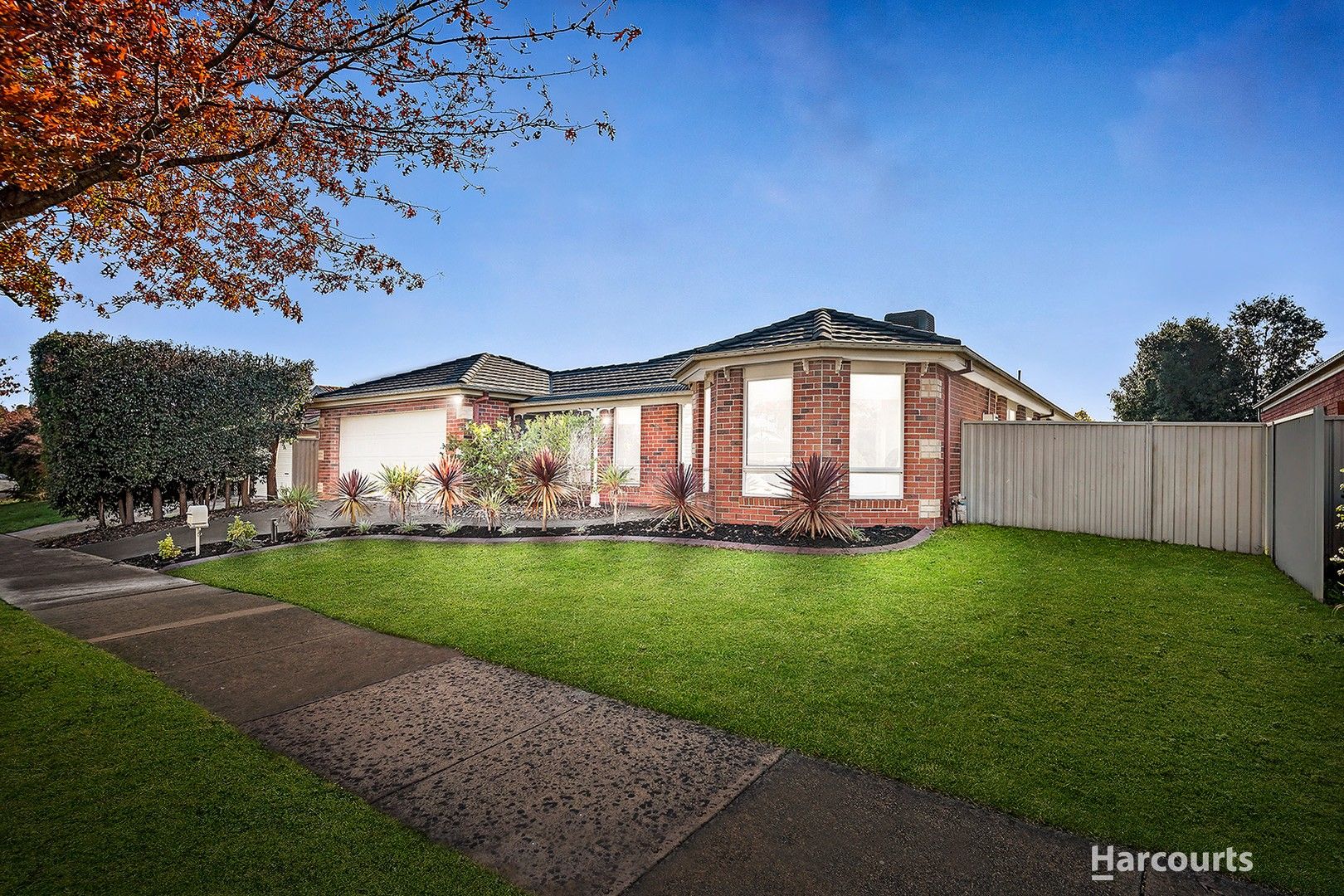 60 Oaklands Way, Pakenham VIC 3810, Image 0