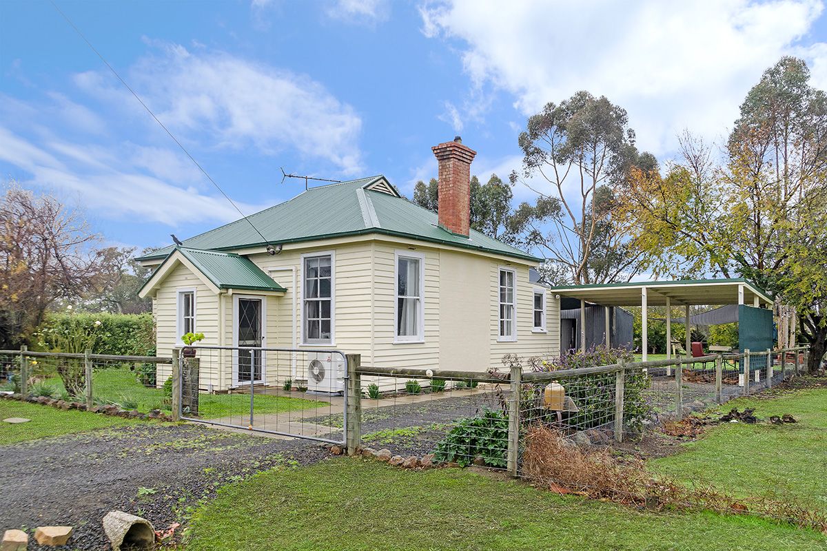 11 TEMPLETON STREET, Dunkeld VIC 3294, Image 0