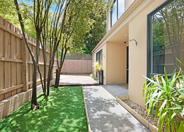 3/10 Burke Road, Malvern East VIC 3145