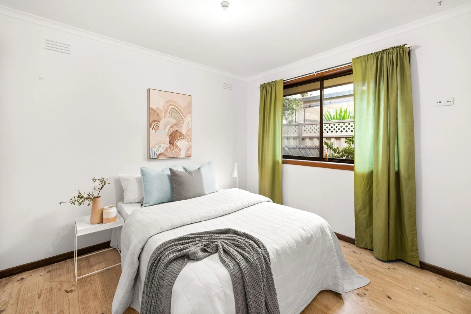 Additional image 10 of 100 Harricks Crescent, Attwood VIC 3049