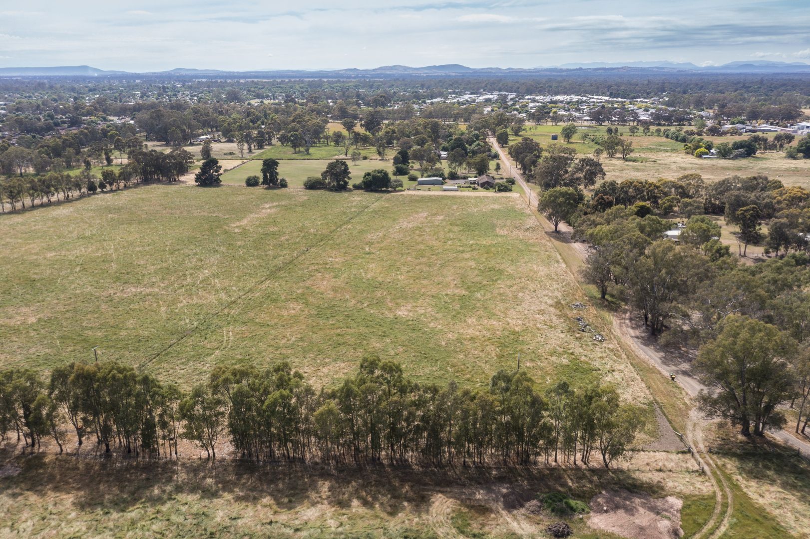 CA12 Gunns Lane, Benalla VIC 3672, Image 2