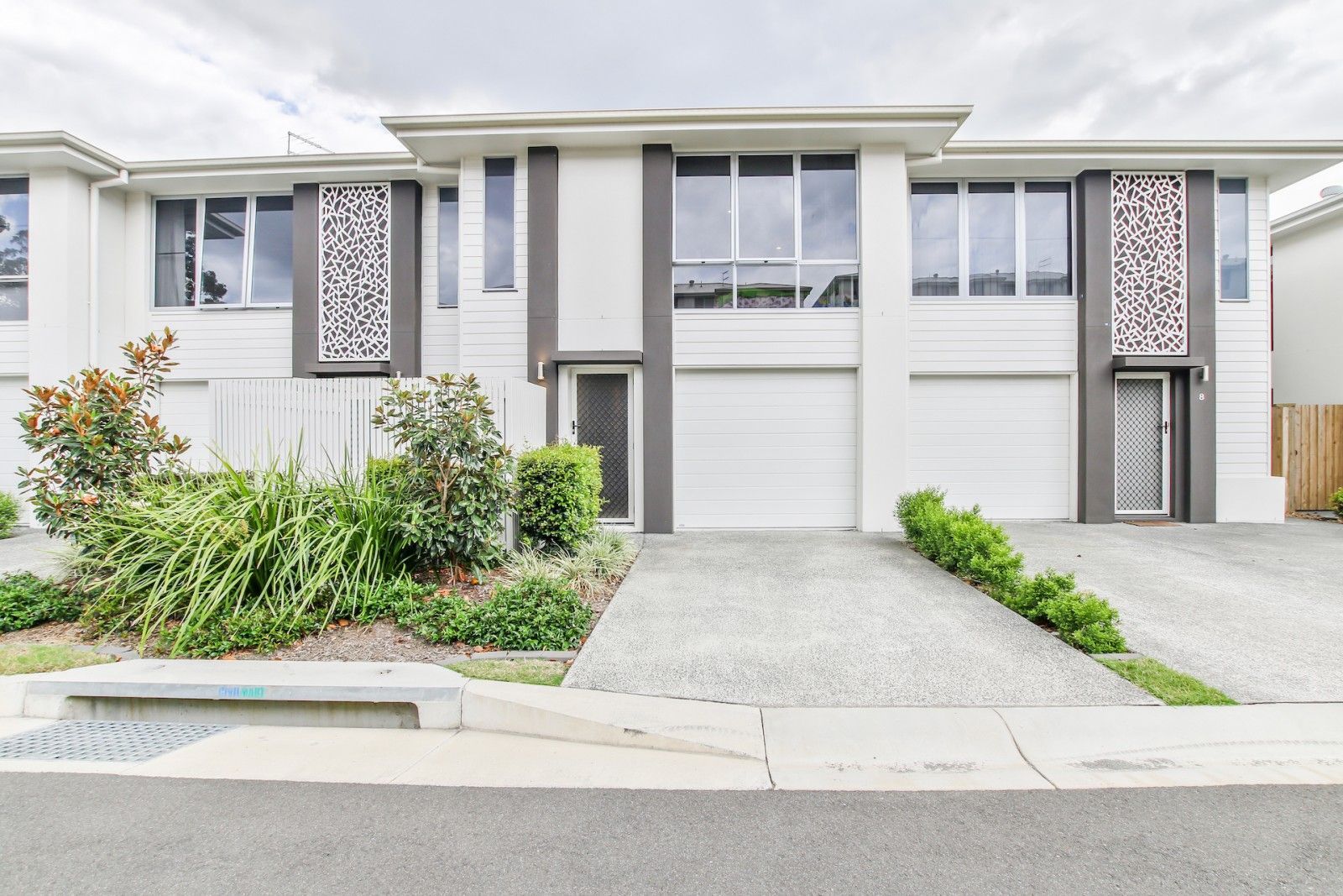 3 bedrooms Townhouse in 7/17 Springfield Lakes Blvd SPRINGFIELD LAKES QLD, 4300