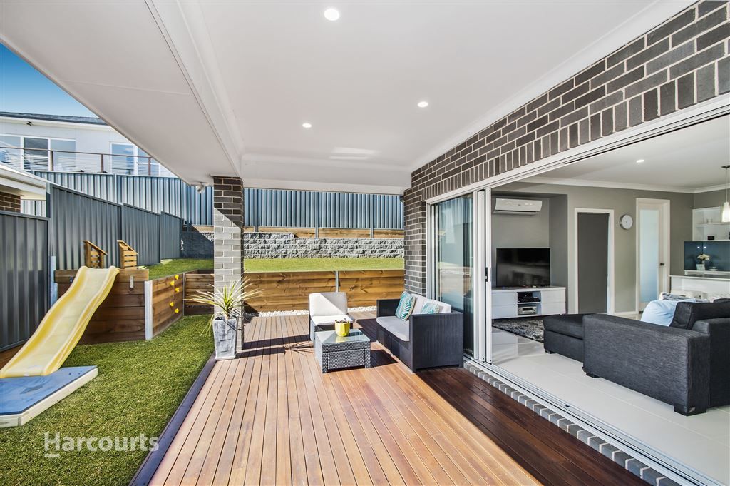 77 Elizabeth Circuit, Flinders NSW 2529, Image 0