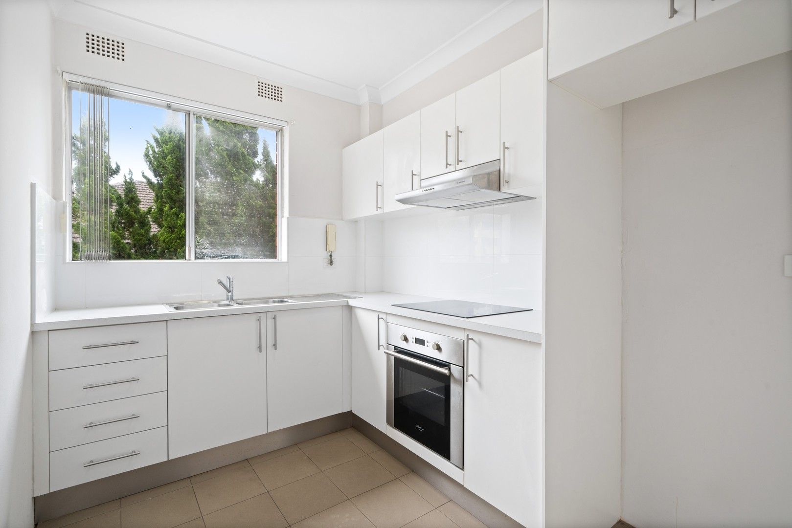 2 bedrooms Apartment / Unit / Flat in 8/24-26 Station Street MORTDALE NSW, 2223