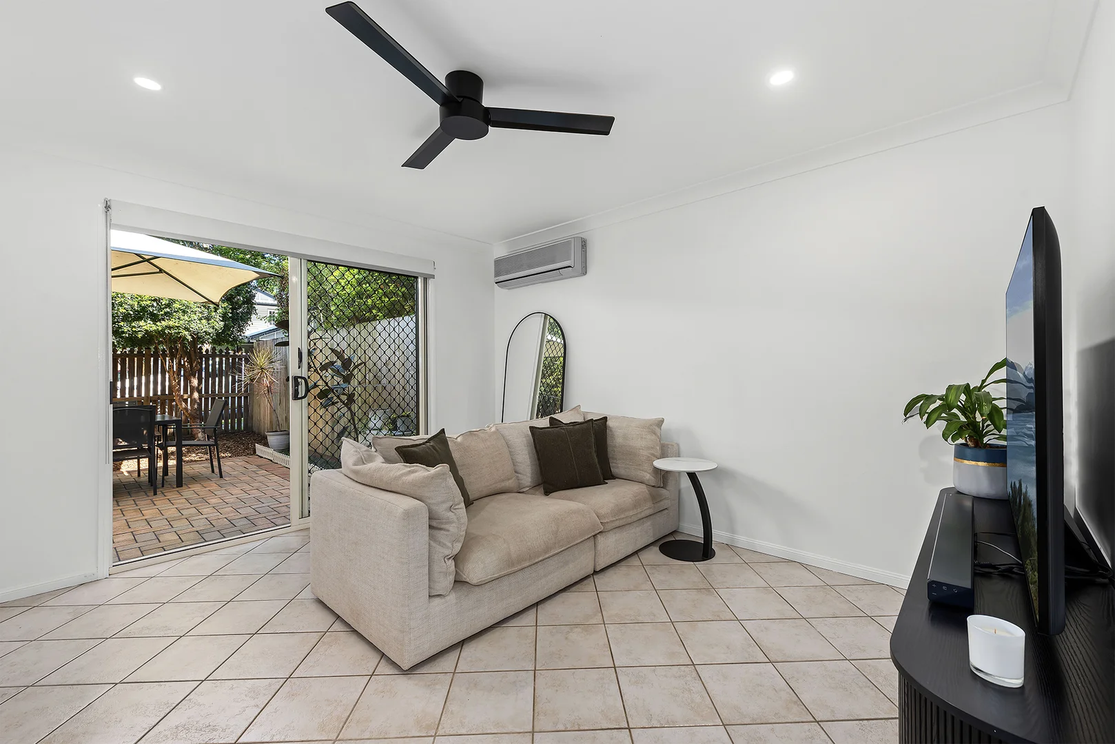 Additional image 10 of 1/80 Victoria Terrace, Greenslopes QLD 4120