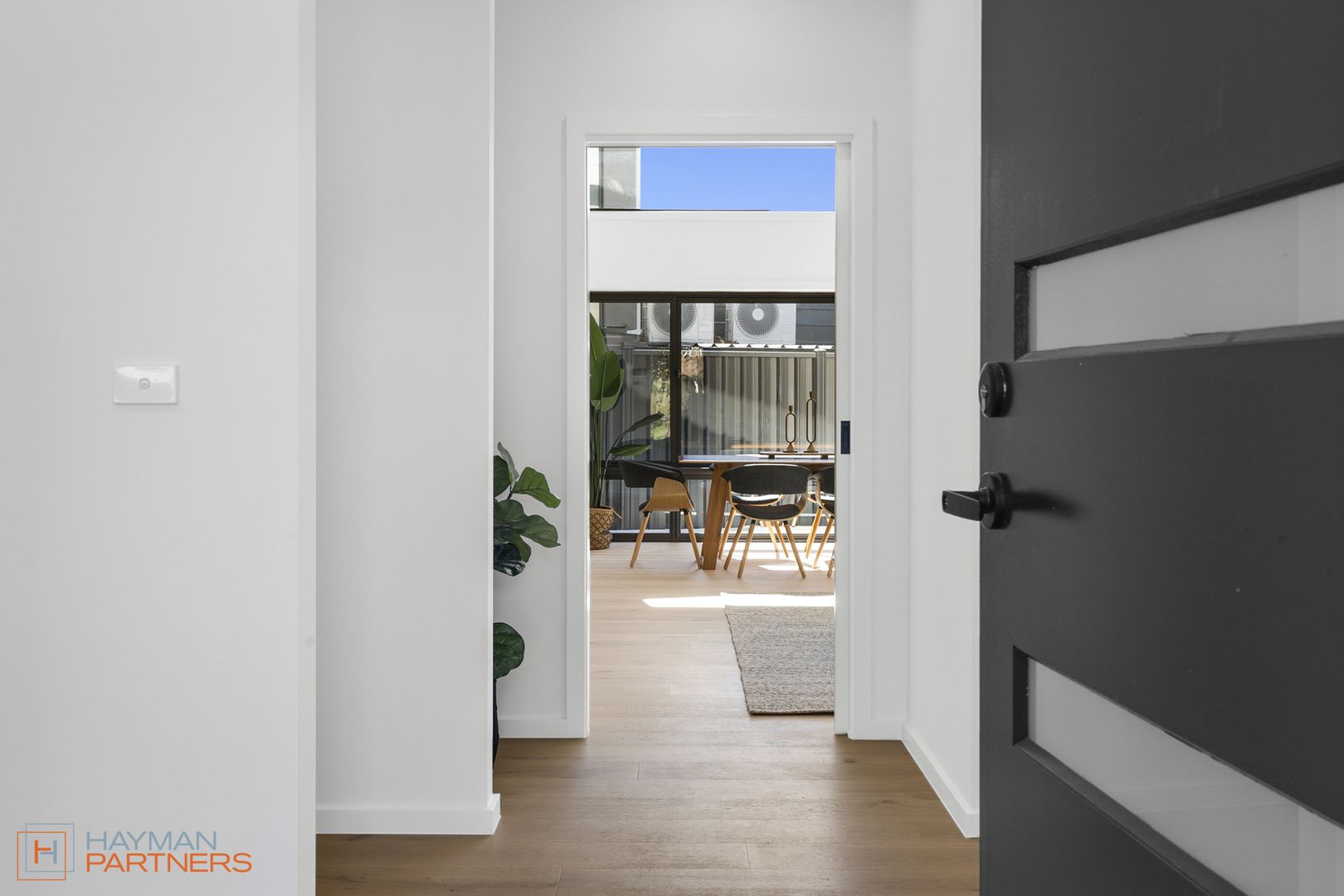 15B Reynolds Street, Curtin ACT 2605, Image 2