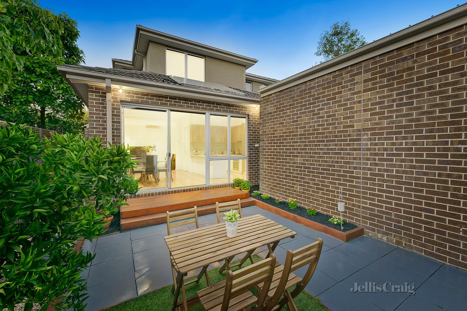 1/23 Montgomery Avenue, Mount Waverley VIC 3149, Image 1