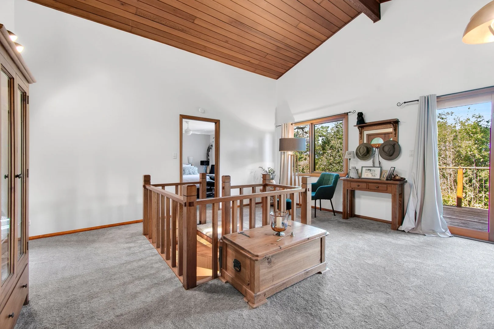 Additional image 3 of 29 Coach House Place, Kurrajong Heights NSW 2758