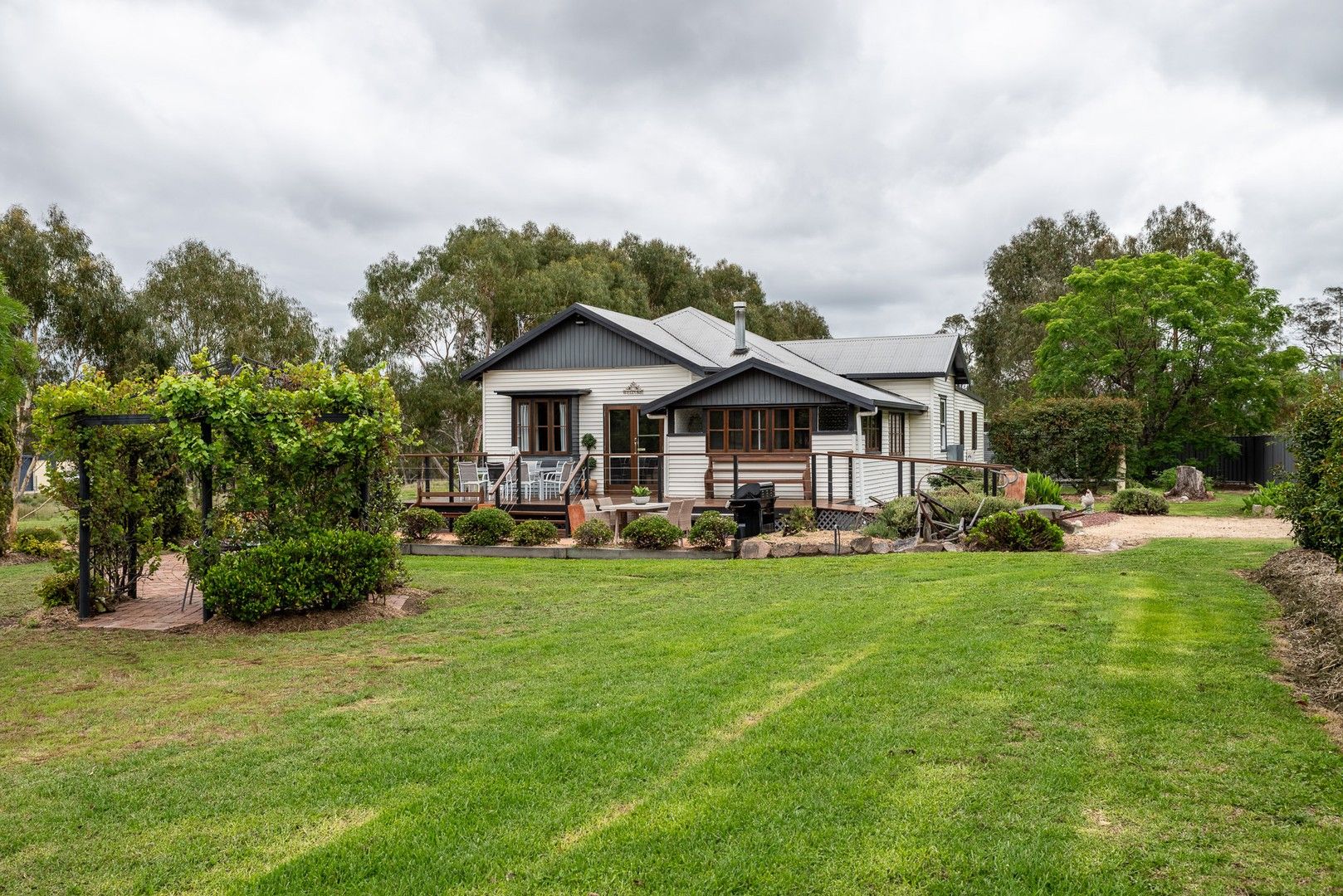 21a Old Caves Road, Stanthorpe QLD 4380, Image 0