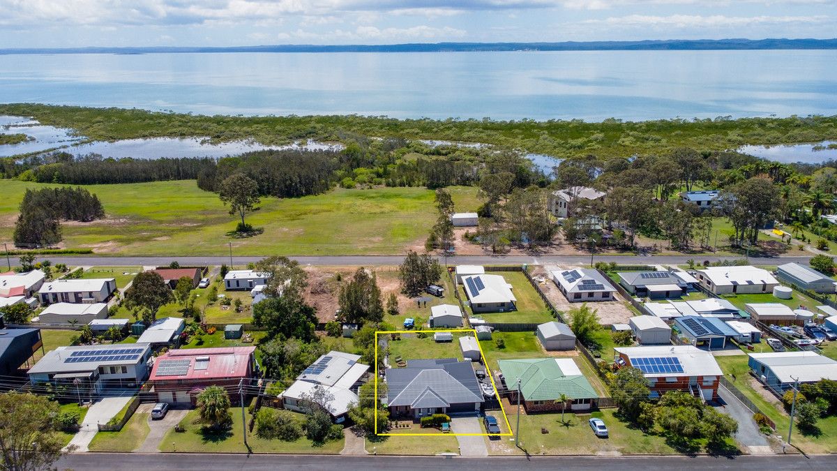 12 Petrel Avenue, River Heads Property History & Address Research Domain