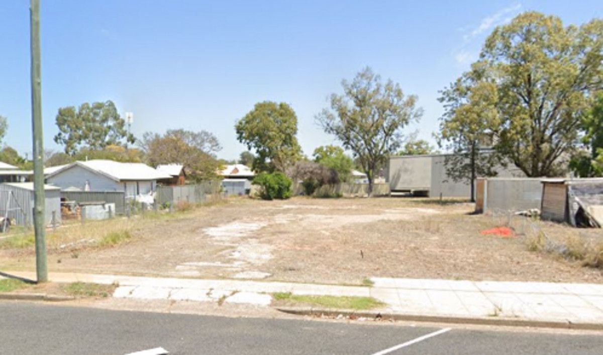 33 Colamba Street, Chinchilla QLD 4413 Domain