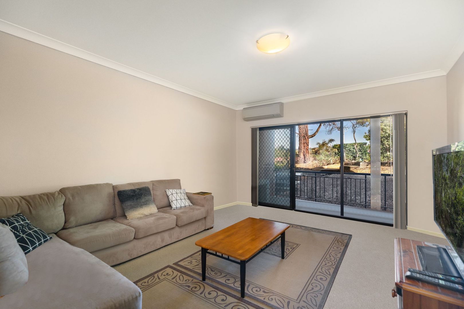 19/19-21 Central Coast Highway, Gosford NSW 2250, Image 2