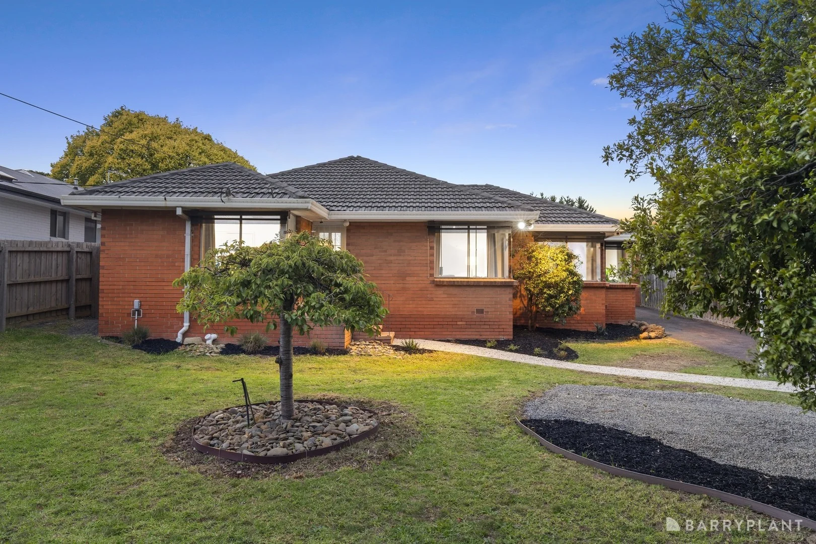 10 Apollo Court, Croydon South VIC 3136