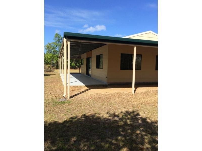 118 Hull Heads Road, Hull Heads QLD 4854, Image 2