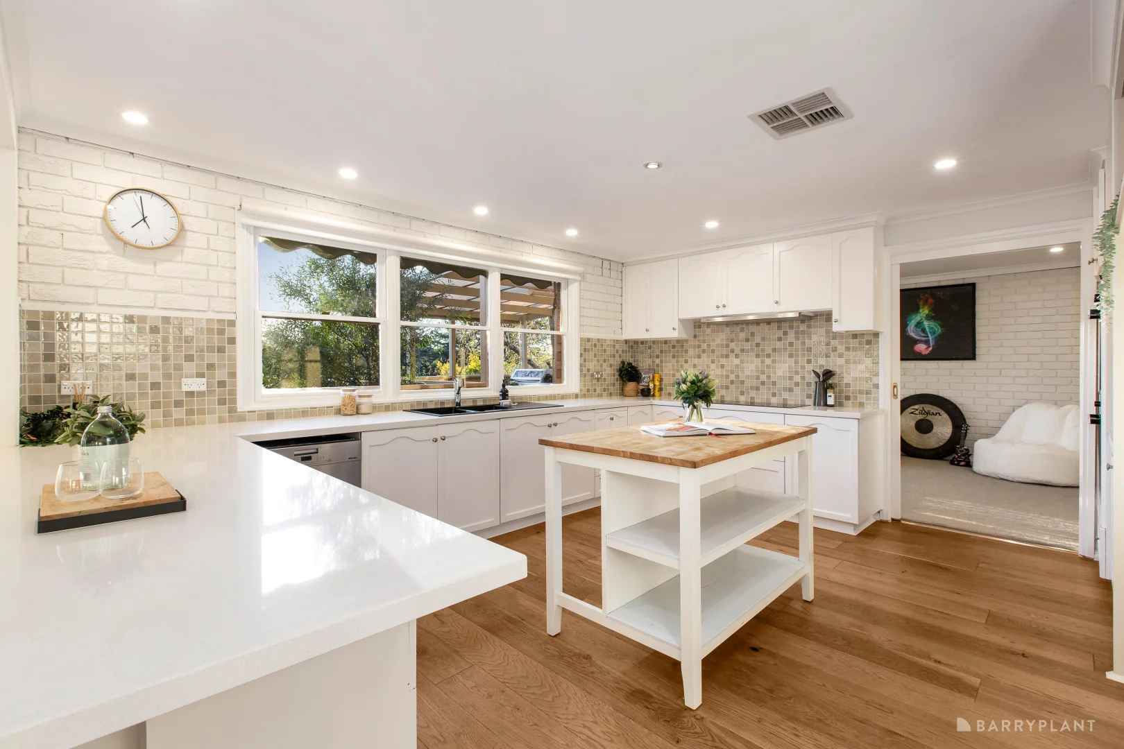 Additional image 4 of 13-15 Smedley Road, Park Orchards VIC 3114