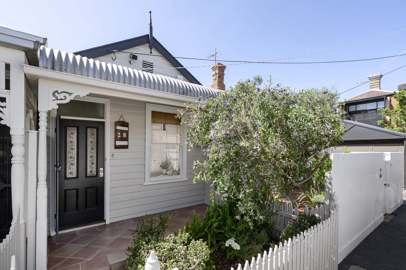 2 bedrooms House in 28 King Street ST KILDA EAST VIC, 3183