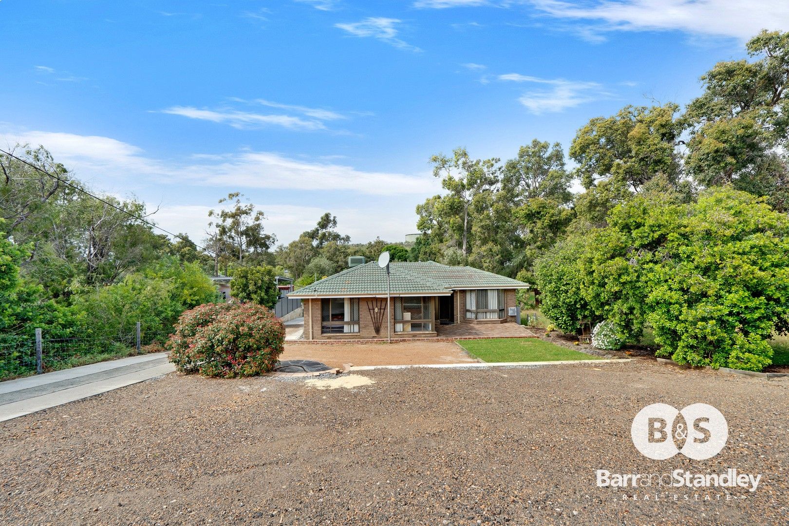 4 bedrooms House in 9 Valentine Way AUSTRALIND WA, 6233