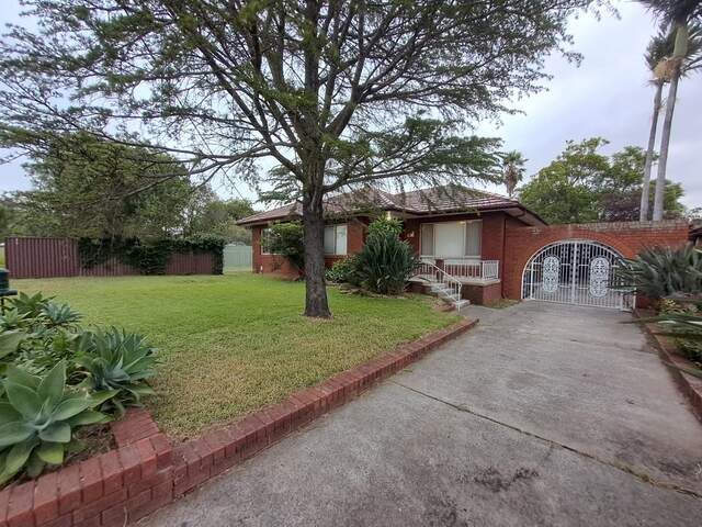 27 Gordon Avenue, Ingleburn NSW 2565, Image 0