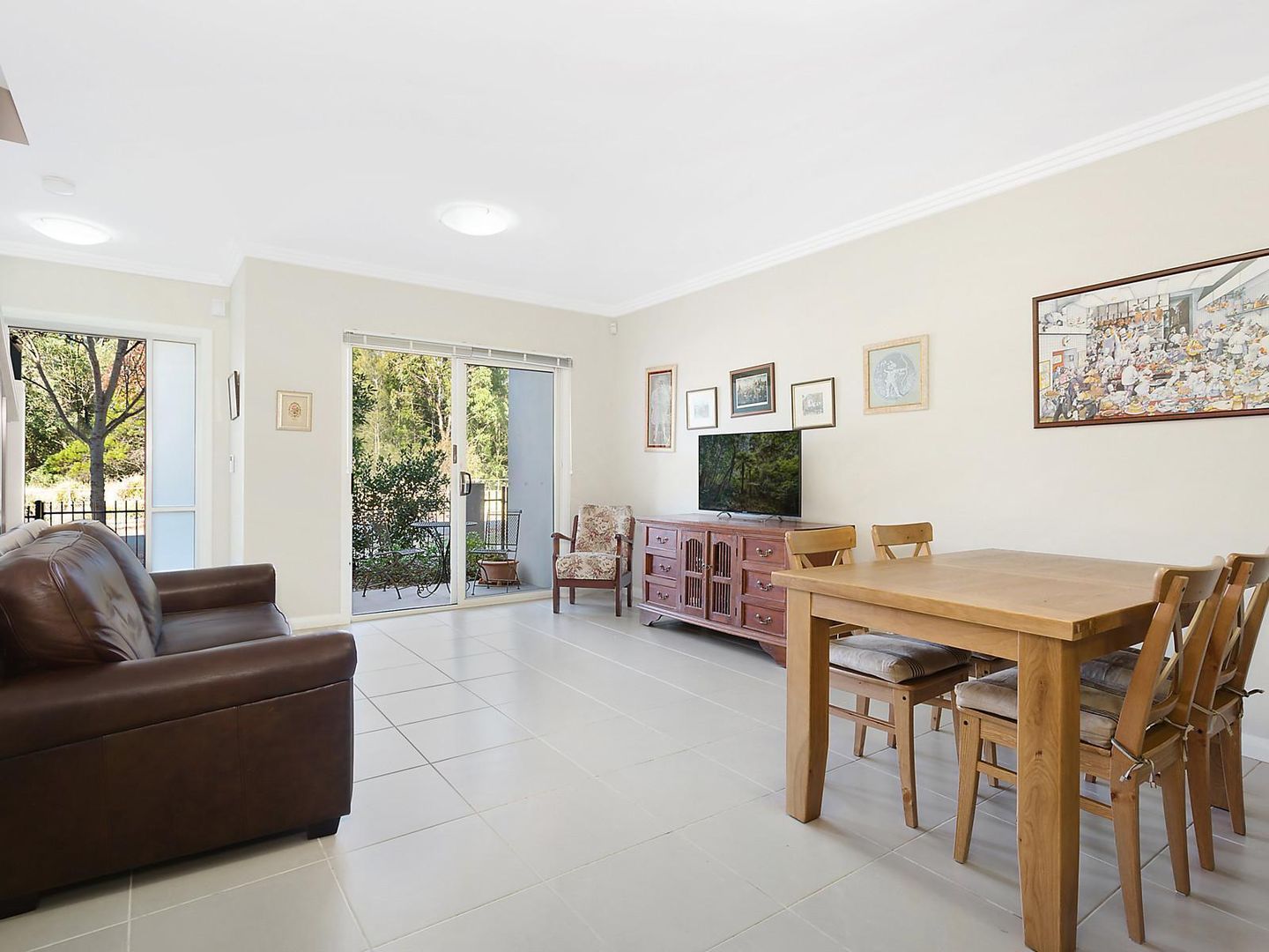 3/6 Parkside Crescent, Campbelltown NSW 2560, Image 2