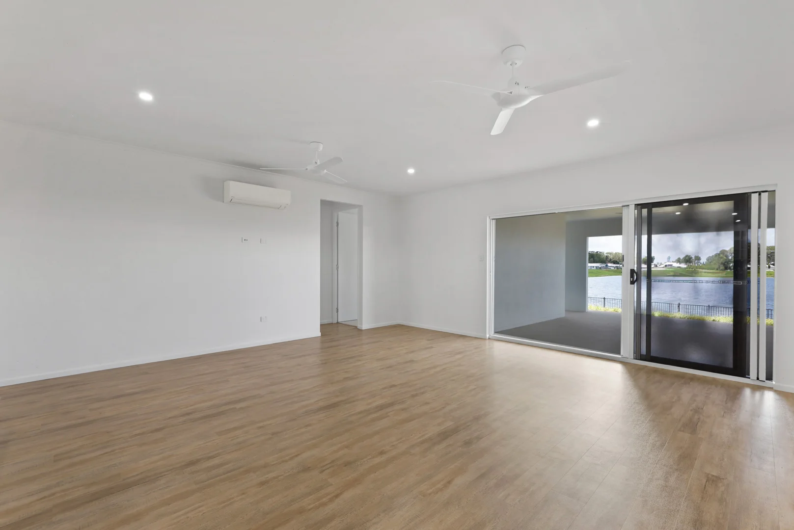 Additional image 5 of 16 Lakeside Way, Andergrove QLD 4740