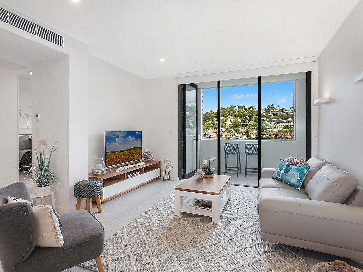 1 bedrooms Apartment / Unit / Flat in 213/6 Pine Tree Lane TERRIGAL NSW, 2260