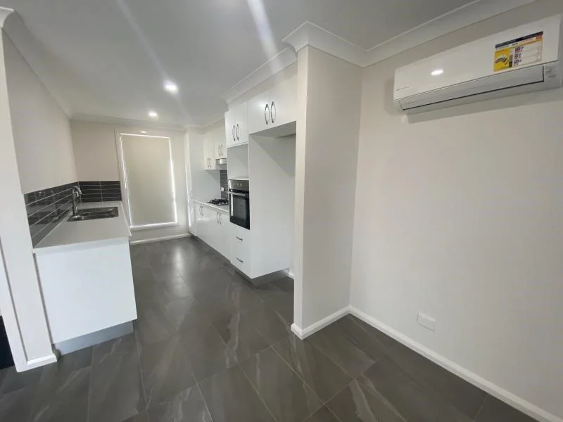 Additional image 7 of 1A Explorers Way, Tamworth NSW 2340