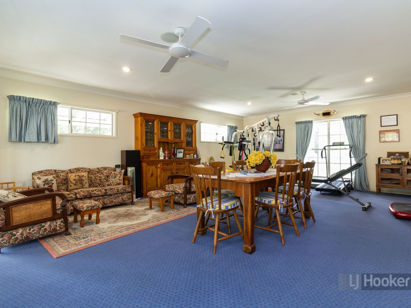 2-12 Carbeen Road, Park Ridge South QLD 4125, Image 2