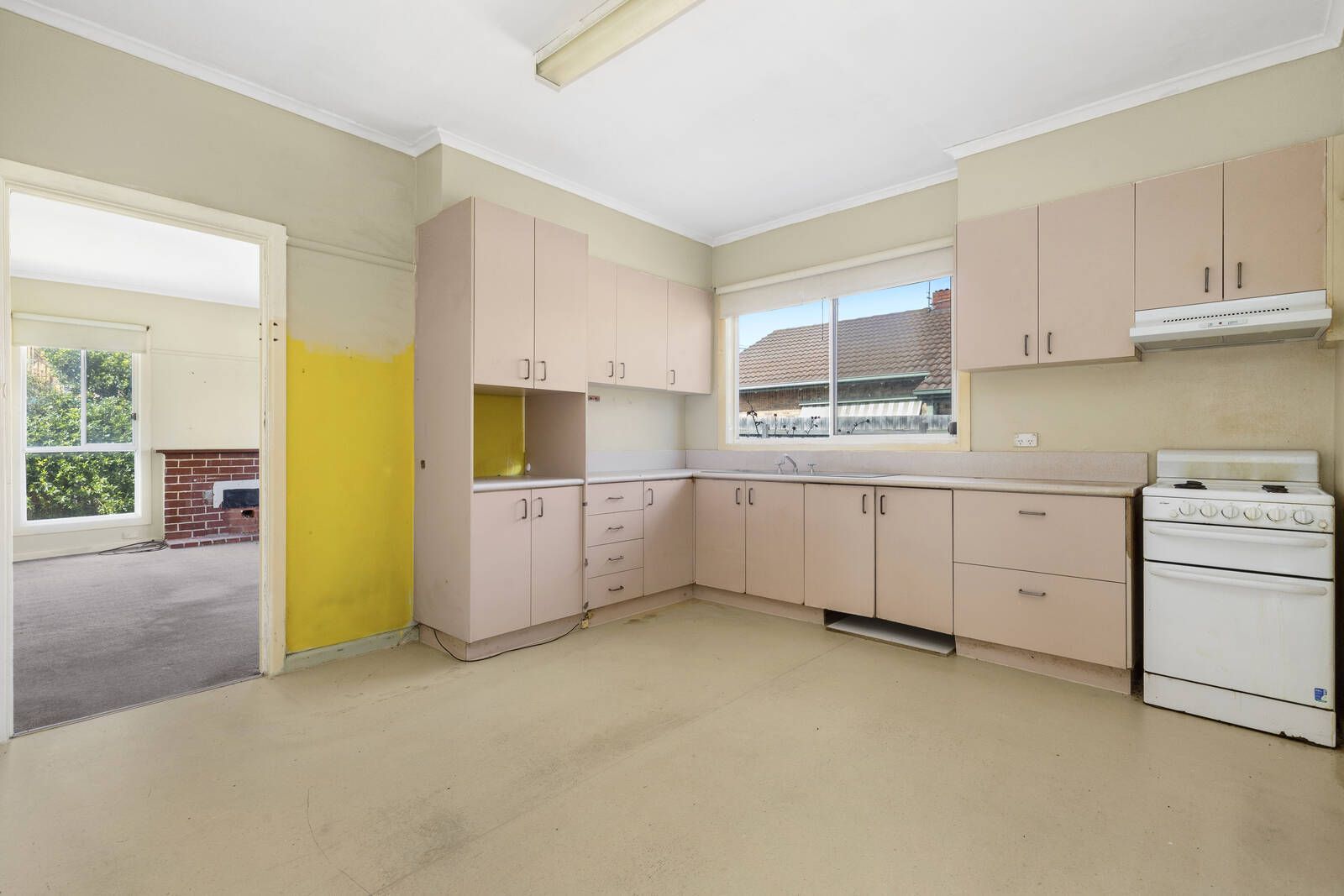 39 Lonsdale Avenue, Hampton East VIC 3188, Image 2