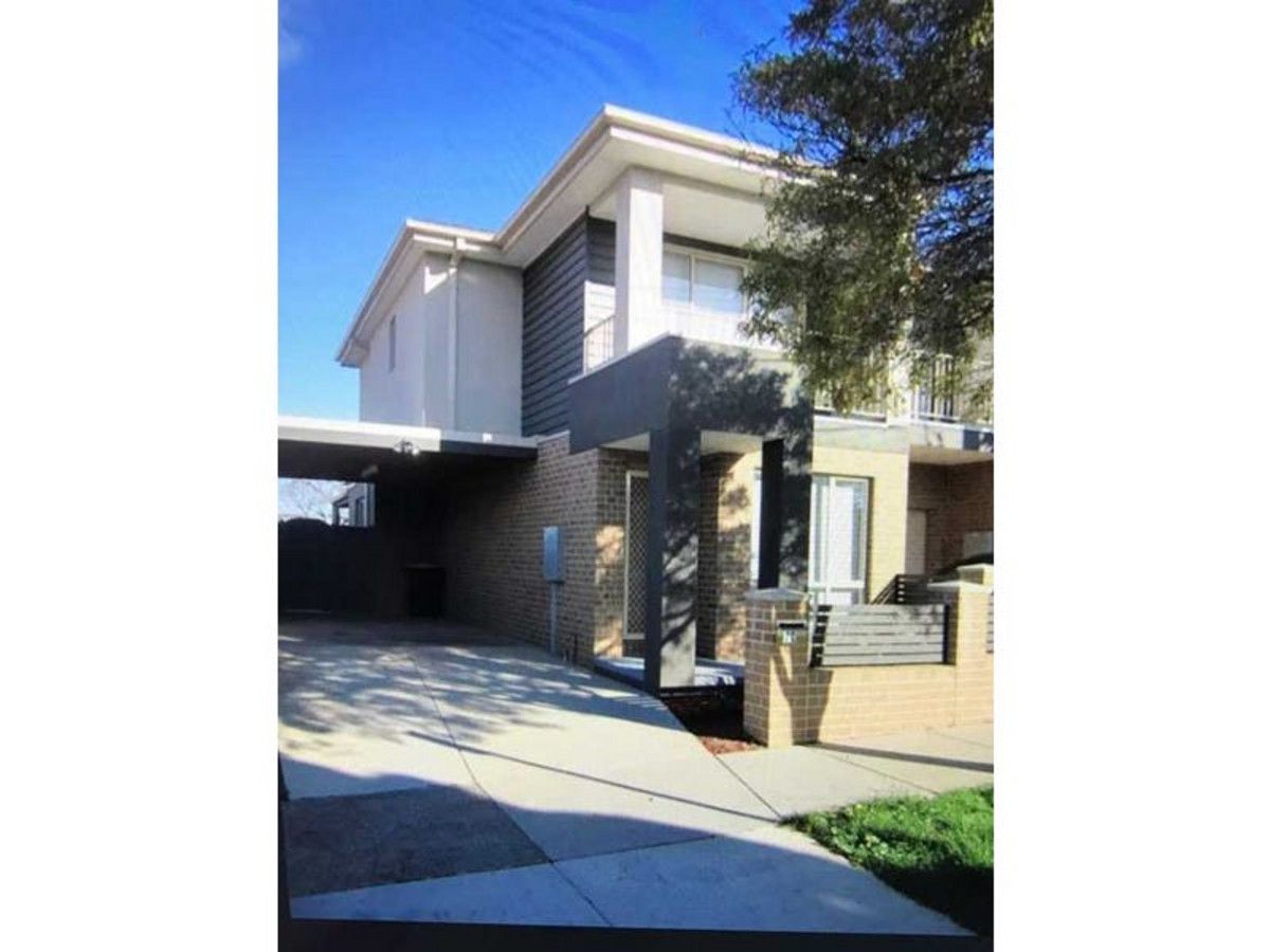 3 bedrooms Townhouse in 2c McNab Court DANDENONG VIC, 3175