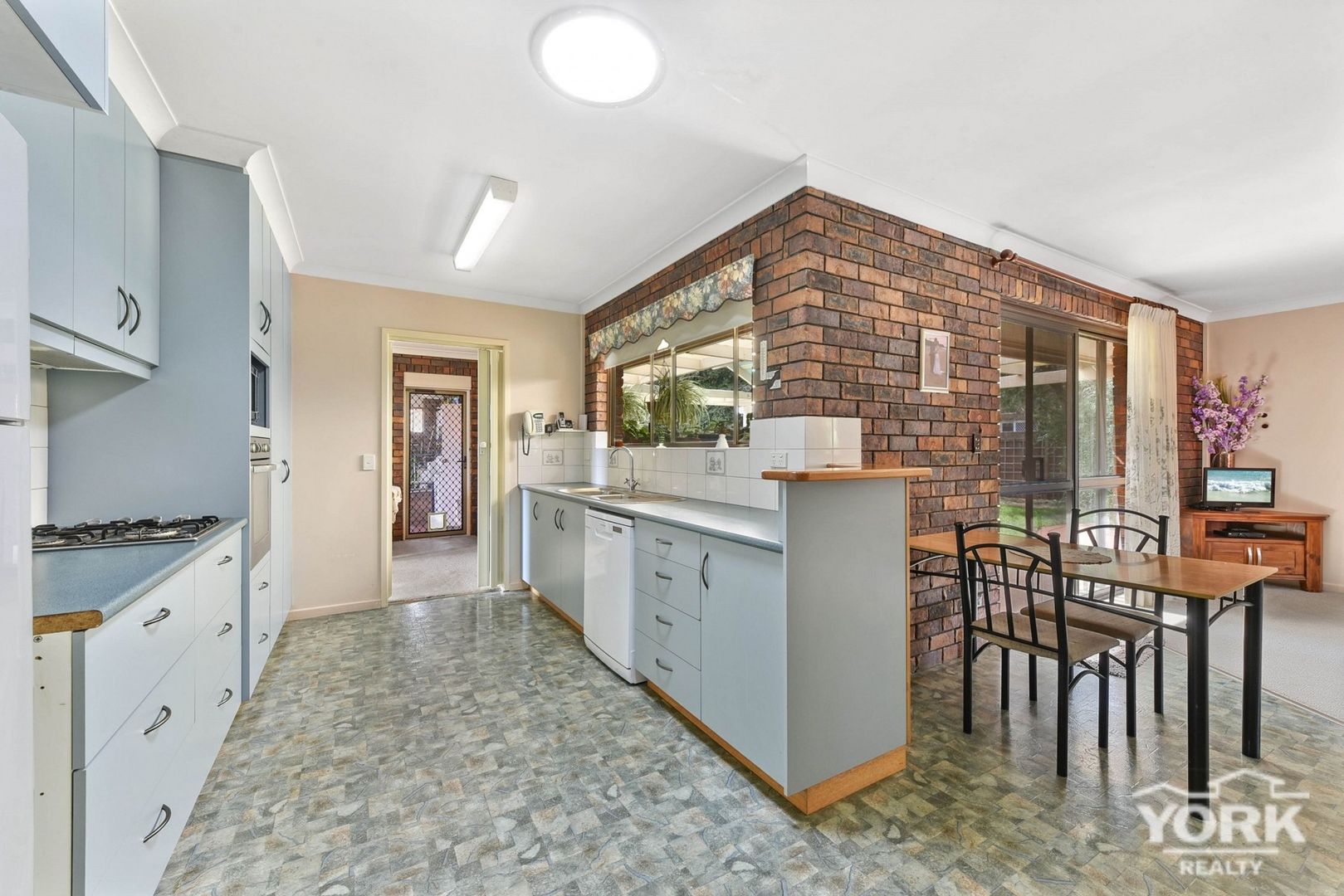 10 Camellia Court, Darling Heights QLD 4350, Image 1