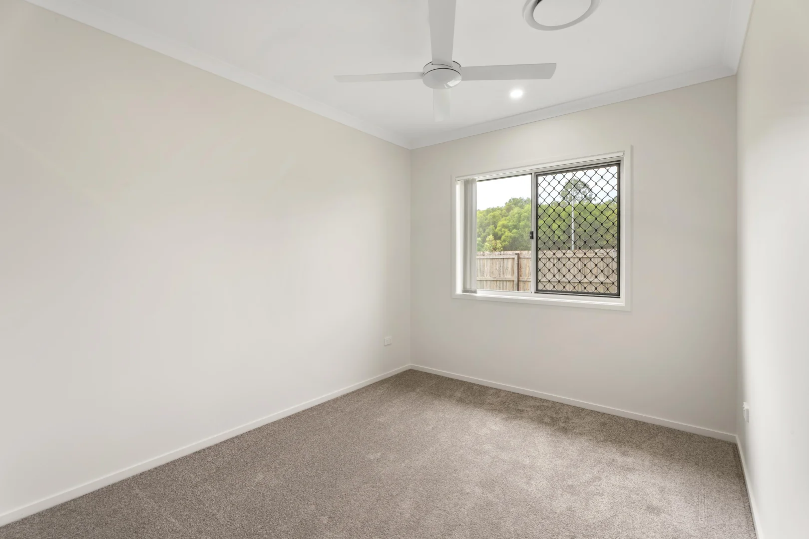 Additional image 13 of 27 Charlotte Court, Kawungan QLD 4655