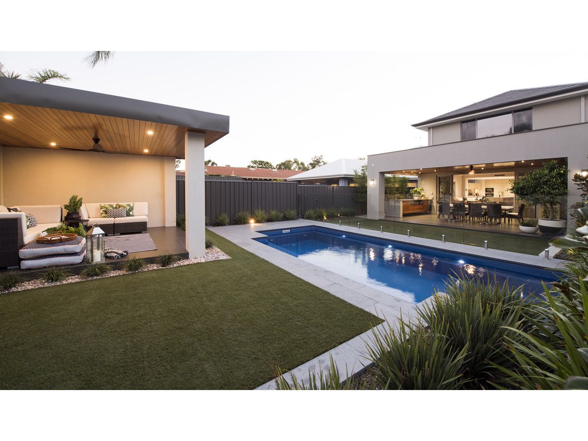 4 bedrooms House in 100A Ardross Street APPLECROSS WA, 6153