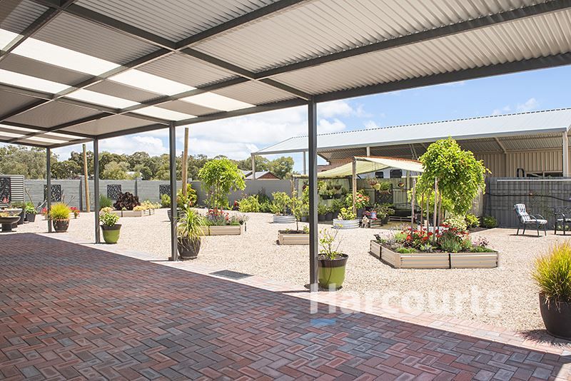 4 Summit Court, Ambergate WA 6280, Image 2