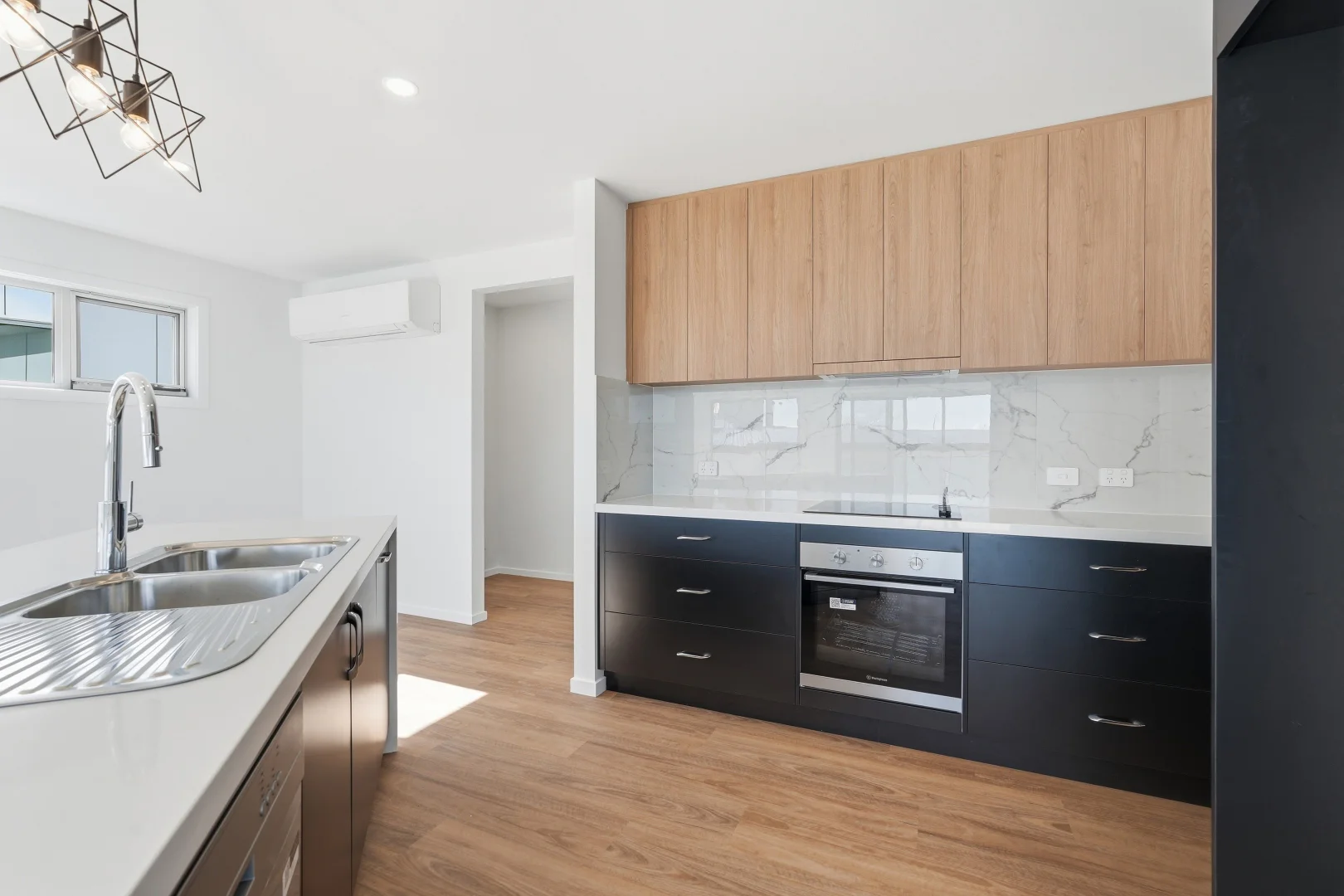 Additional image 15 of 1/8 Cherrington Dr, Tranmere TAS 7018