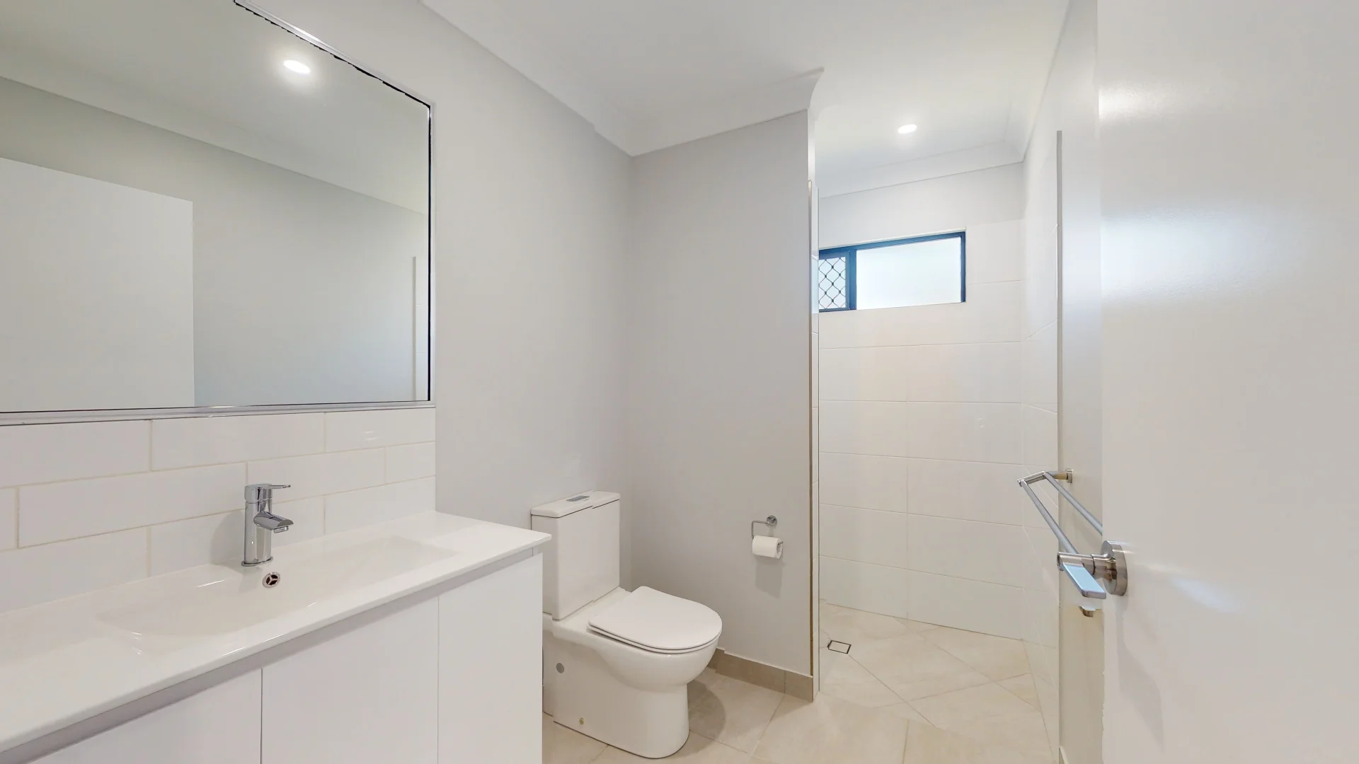 Additional image 5 of 2/1287 Riverway Drive, Kelso QLD 4815