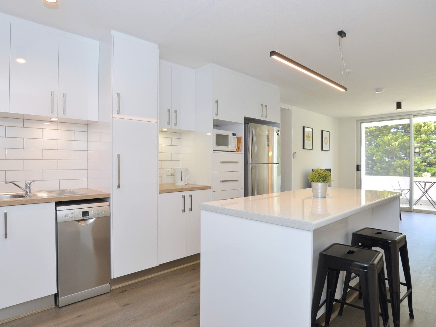 2 bedrooms Apartment / Unit / Flat in 2/572 Newcastle Street WEST PERTH WA, 6005