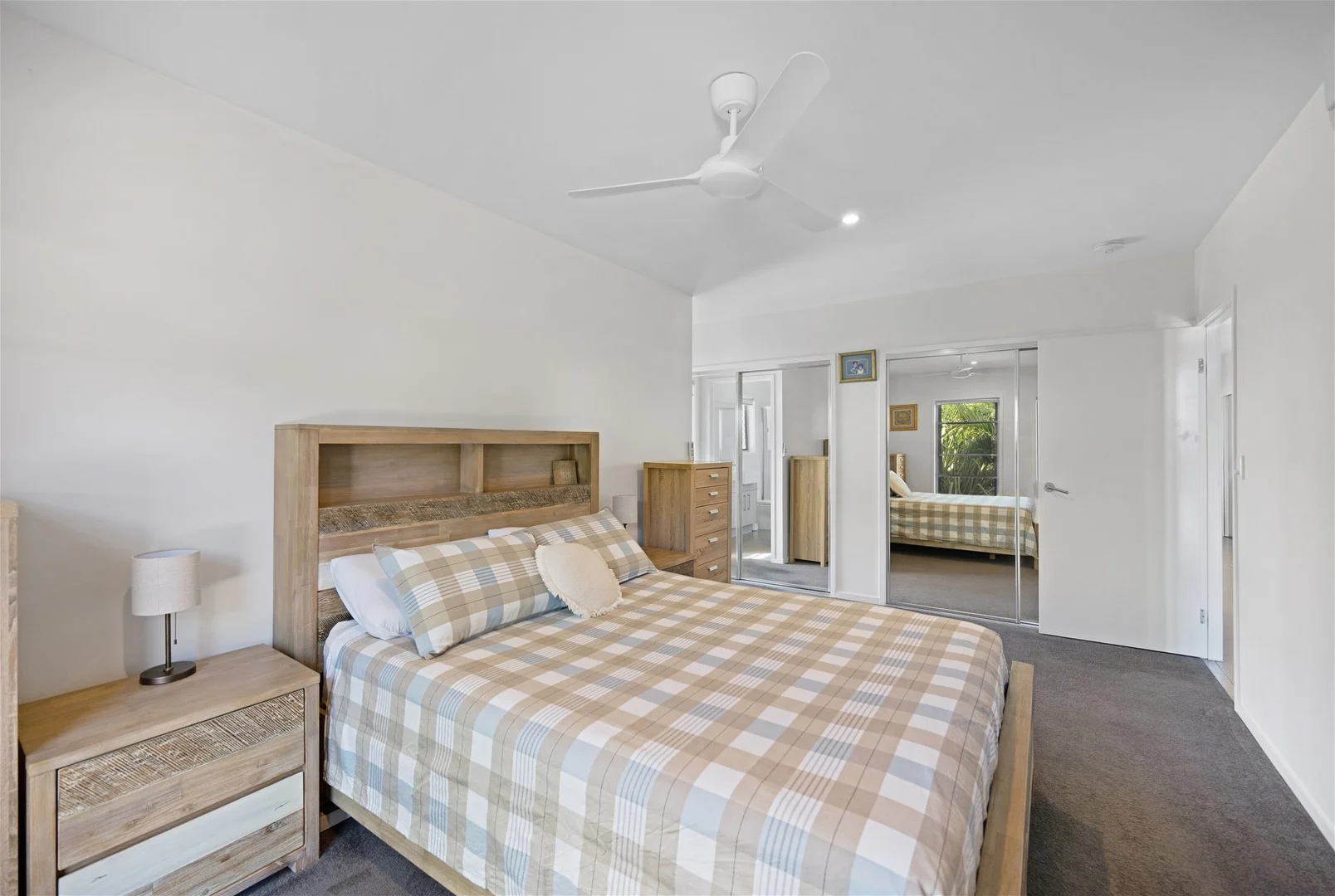 Additional image 5 of 60 Iris Road, Kirkwood QLD 4680