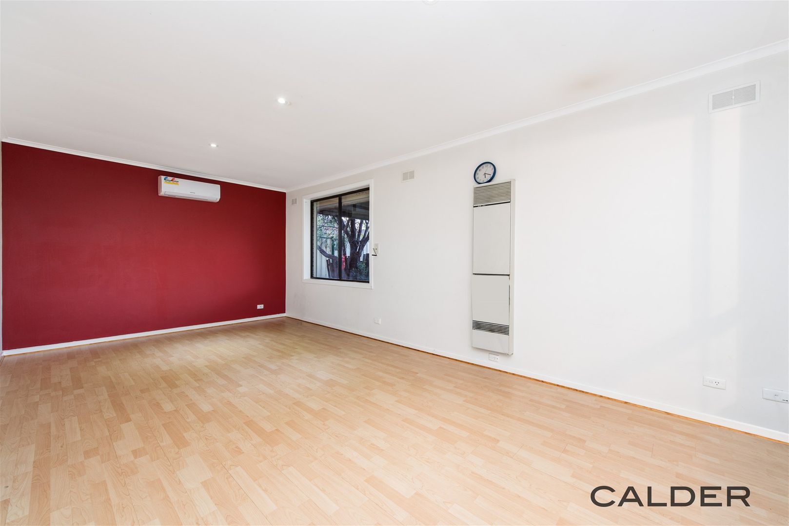 2/21 Adams Street, St Albans VIC 3021, Image 2