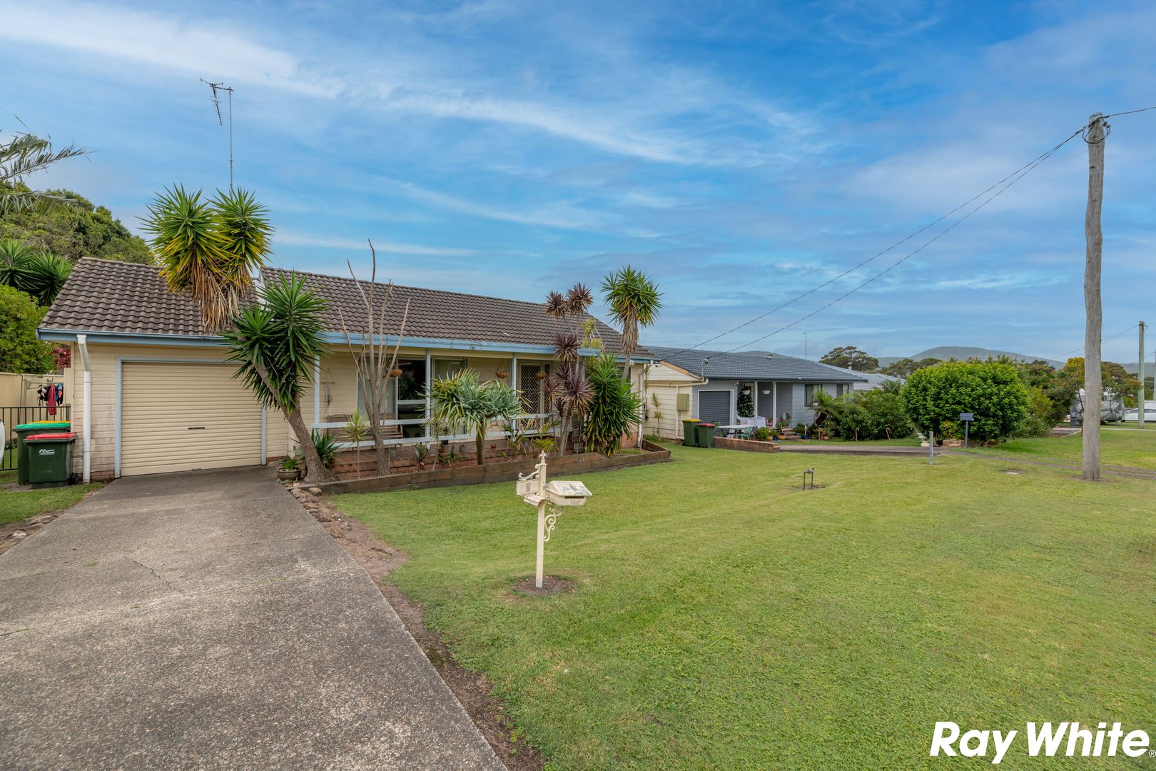 3 Capri Avenue Forster Nsw 2428 Domain