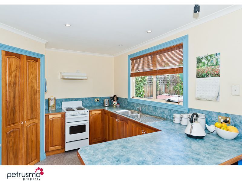 2 Stanley Street, SANDY BAY TAS 7005, Image 1