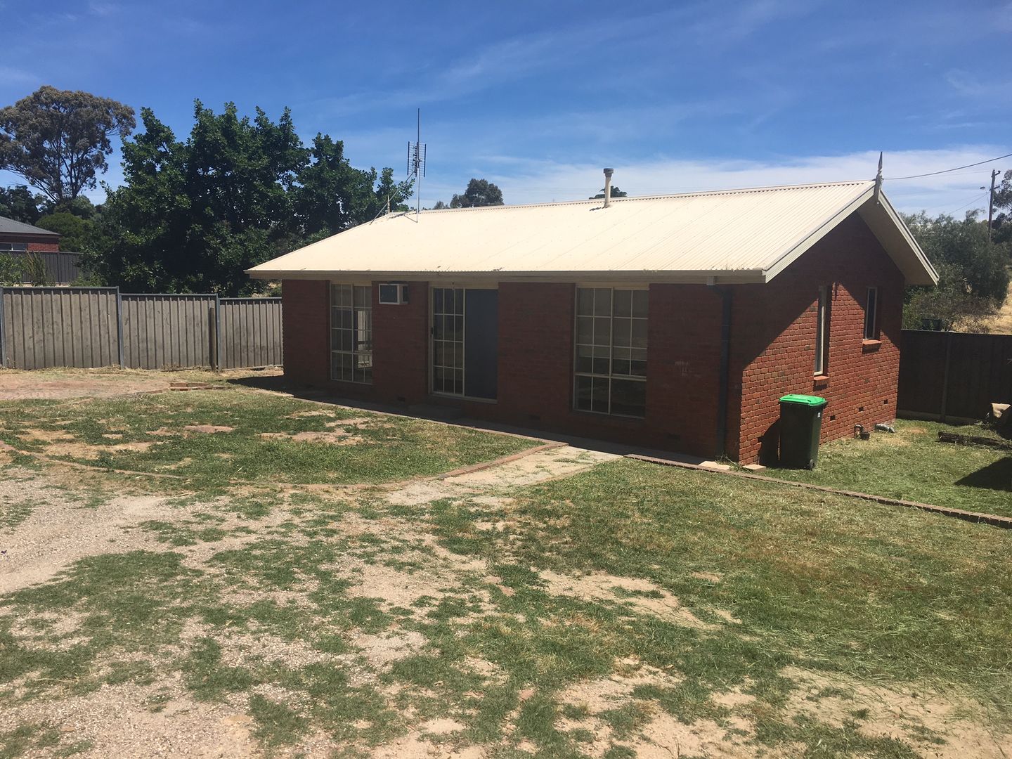 2/28 Brown Street, California Gully Property History & Address