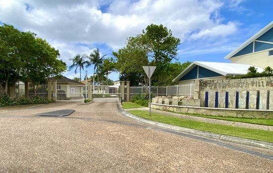3 bedrooms Townhouse in 8/12 Promenade Ave ROBINA QLD, 4226