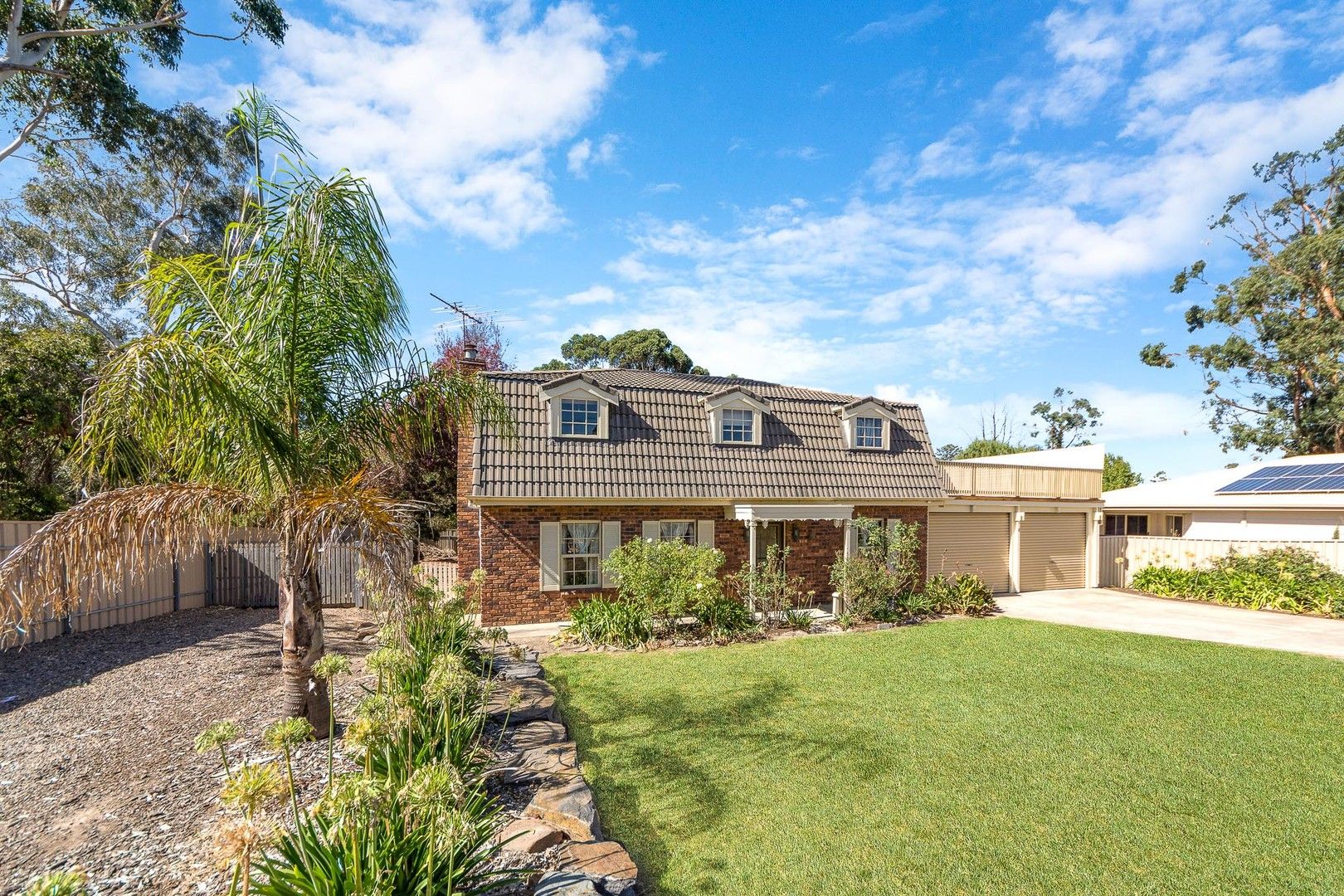 5 bedrooms House in 4A Bassett Street NAIRNE SA, 5252