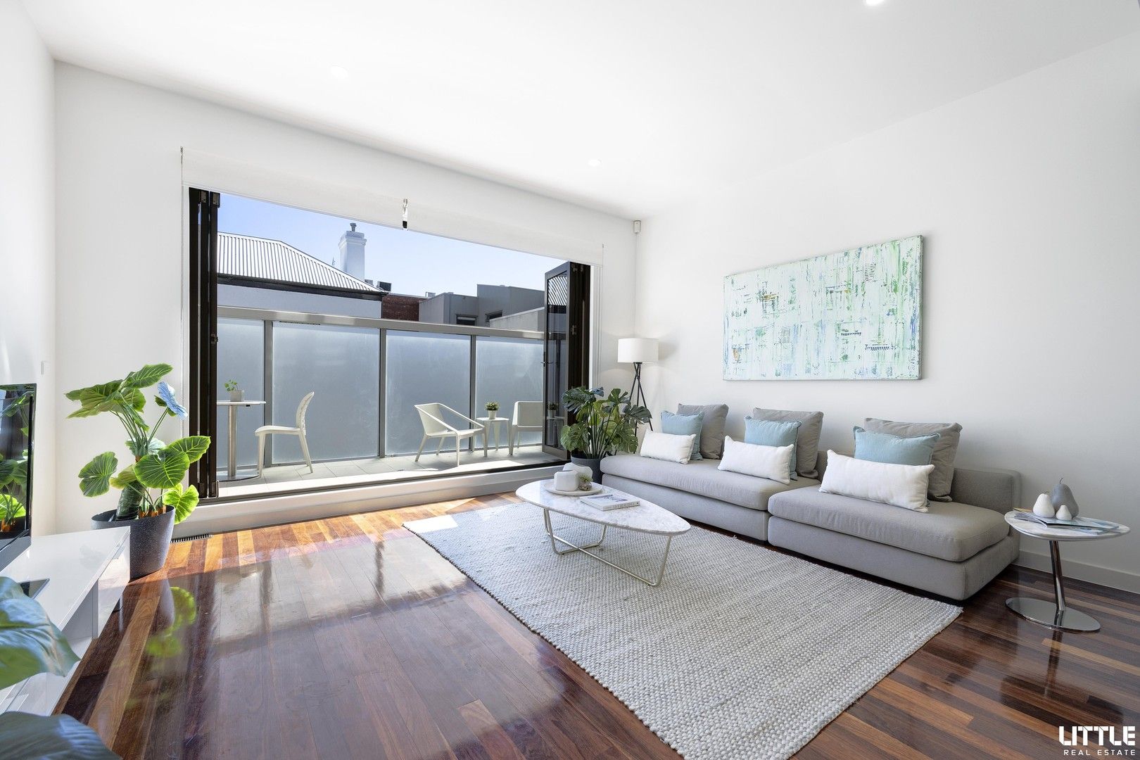 4 Curzon Place, North Melbourne VIC 3051, Image 0