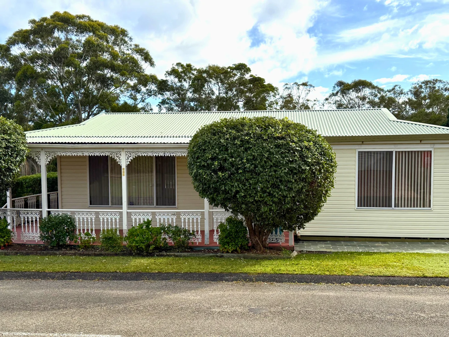 209 John Hunter Dr, Kincumber NSW 2251