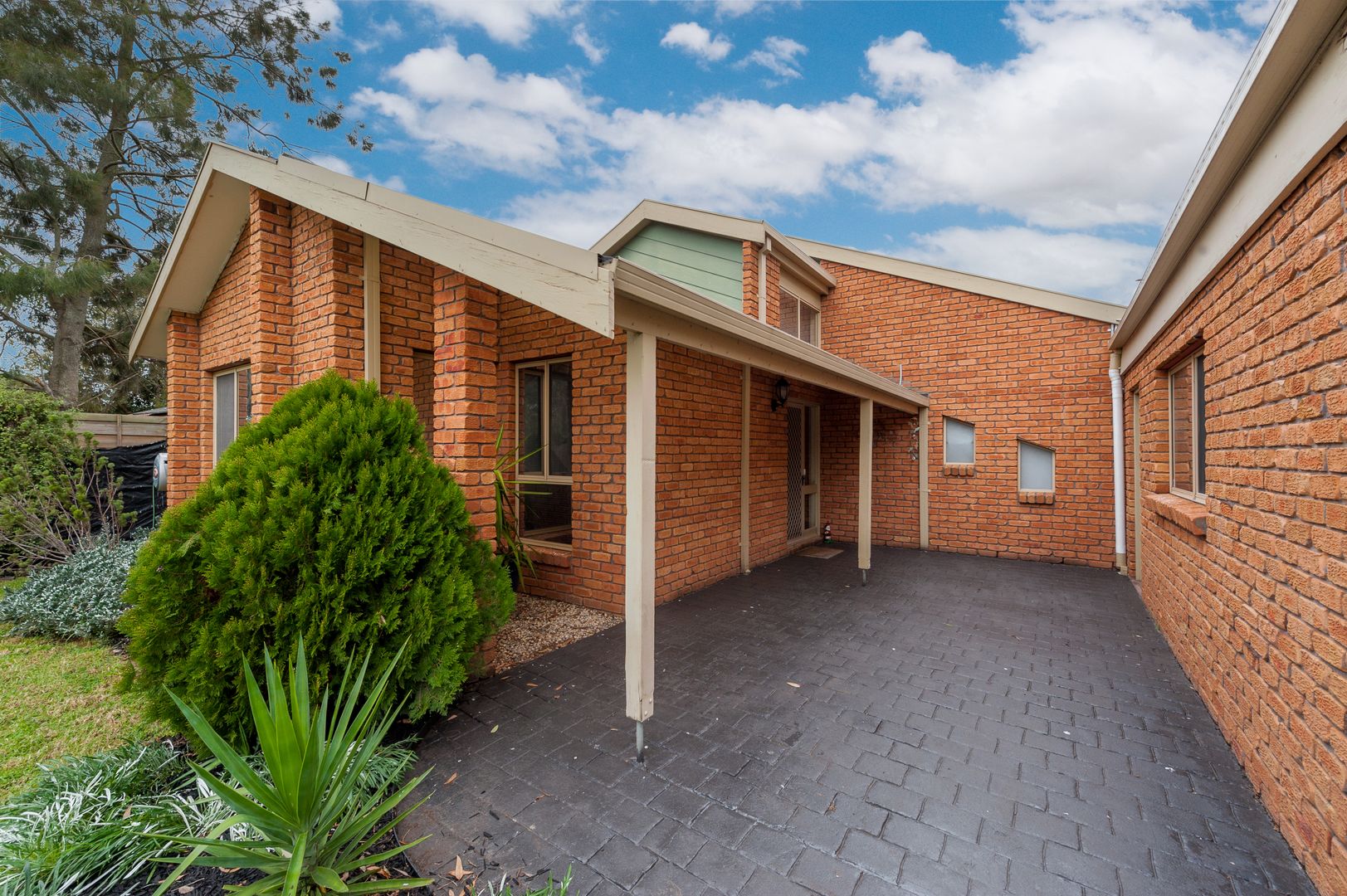 72 Carnoustie Drive, Sunbury VIC 3429, Image 1